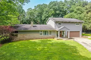468 Cherokee Dr, Center Township, PA 16001 - Photo 1