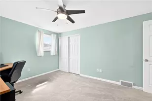 211 Elrose Dr, Ross Twp, PA 15237 - Photo 33