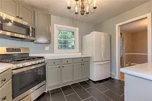 134 Northmont St, Greensburg, PA 15601 - Photo 7