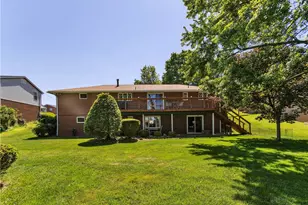 122 Northumberland Dr, Hempfield Township, PA 15642 - Photo 33