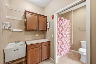 246 Stonegate Blvd, Hermitage, PA 16148 - Photo 17