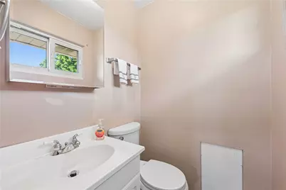33 Barbara Rd, Latrobe, PA 15650 - Photo 17