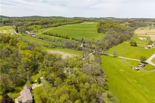 10 Oakridge Ln, Mt Pleasant Twp, PA 15340 - Photo 35