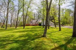 10 Oakridge Ln, Mt Pleasant Twp, PA 15340 - Photo 3