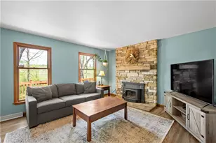10 Oakridge Ln, Mount Pleasant, PA 15340 - Photo 11
