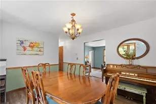 10 Oakridge Ln, Mt Pleasant Twp, PA 15340 - Photo 9