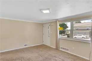 402 Highland St, Sewickley Township, PA 15637 - Photo 3