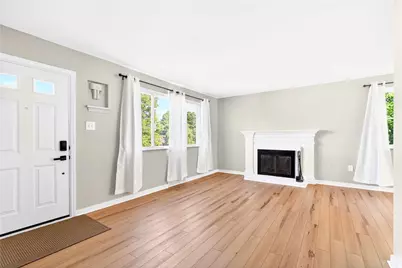 1560 Crestview Dr, Pittsburgh, PA 15237 - Photo 5