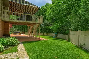 406 Chatham Ln, Cranberry Township, PA 16066 - Photo 3