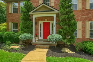406 Chatham Ln, Cranberry Township, PA 16066 - Photo 5