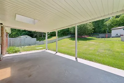 4879 Hialeah Dr, Pittsburgh, PA 15239 - Photo 25