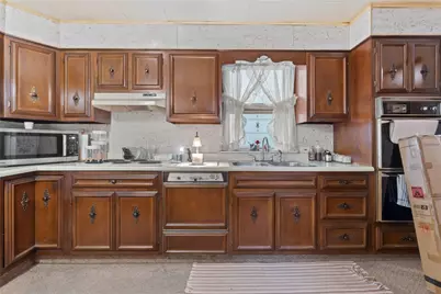 306 Russellwood Ave, McKees Rocks, PA 15136 - Photo 11
