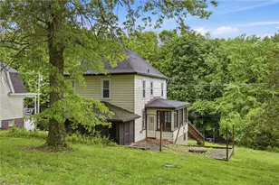 989 Brownstown Rd, North Huntingdon, PA 15647 - Photo 25
