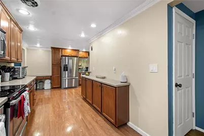 439 Woodrift Lane, Pittsburgh, PA 15236 - Photo 11