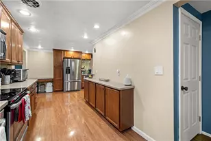 439 Woodrift Ln, Pittsburgh, PA 15236 - Photo 11