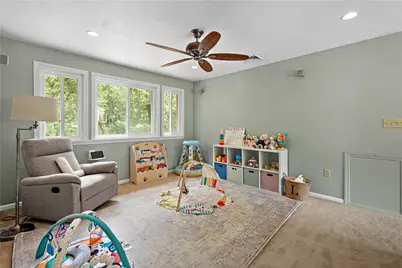 439 Woodrift Lane, Pittsburgh, PA 15236 - Photo 17