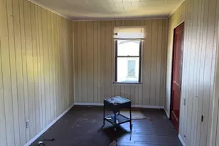 939 Meadow Ave, Charleroi Boro, PA 15022 - Photo 13