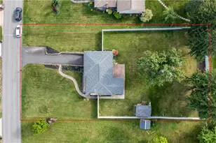 210 E Harbison Rd, Robinson Twp, PA 15205 - Photo 39