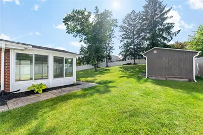 210 E Harbison Rd, Robinson Twp, PA 15205 - Photo 33