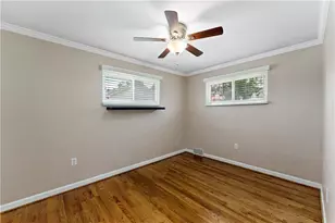 210 E Harbison Rd, Robinson Twp, PA 15205 - Photo 19