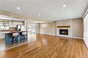 210 E Harbison Rd, Robinson Twp, PA 15205 - Photo 3