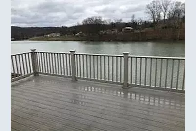 320 N Lakeside Dr, Canonsburg, PA 15317 - Photo 15
