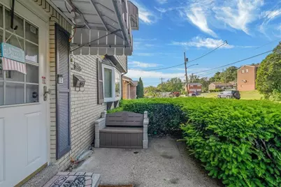 3804 Cynthia Dr, Pittsburgh, PA 15227 - Photo 5