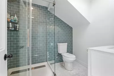 529 Jacksonia St, Pittsburgh, PA 15212 - Photo 39