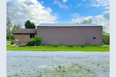 20 Henderson Ln, Shenango Township, PA 16105 - Photo 9