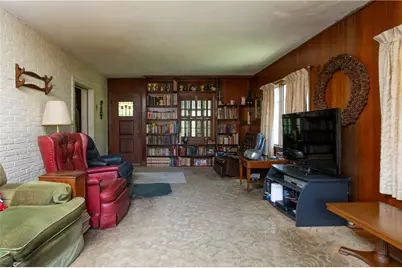 136 Colson Dr, Pittsburgh, PA 15236 - Photo 17