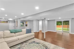 5043 Ozark Dr, Pittsburgh, PA 15239 - Photo 25