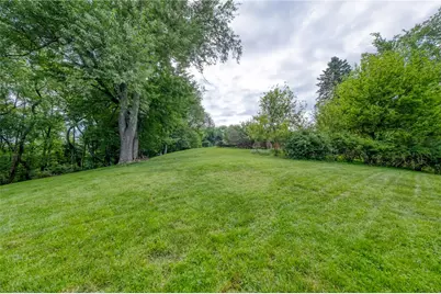 2261 Gray Ridge, Hampton, PA 15101 - Photo 11