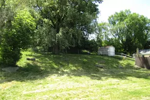 5560 Clarene Dr, Bethel Park, PA 15102 - Photo 33