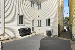 317 Grace St, Pittsburgh, PA 15211 - Photo 33