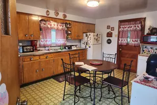 130 Kirkpatrick Ave, Leechburg Boro, PA 15656 - Photo 3