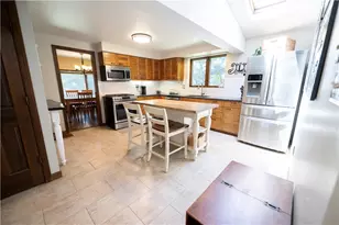 10246 Twin Hill Rd, Pittsburgh, PA 15090 - Photo 19