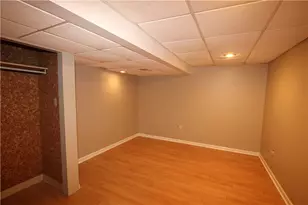 10246 Twin Hill Rd, Pittsburgh, PA 15090 - Photo 37