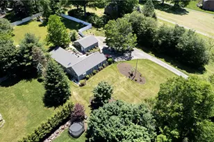 10246 Twin Hill Rd, Pittsburgh, PA 15090 - Photo 3