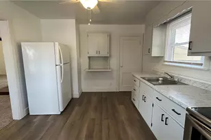 1715 State St, Harrison Township, PA 15065 - Photo 17