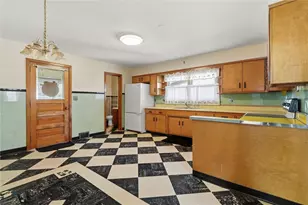 304 Liberty St, Perryopolis, PA 15473 - Photo 11