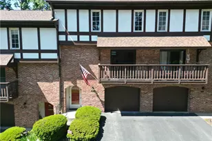 610 Maplewood Ct, Ross Twp, PA 15237 - Photo 1