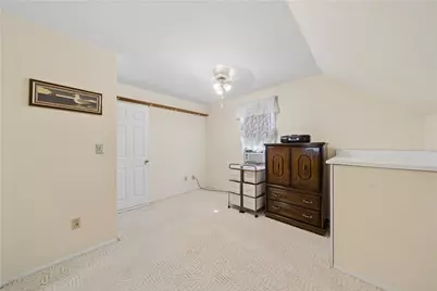 516 Begonia Ave, Pittsburgh, PA 15235 - Photo 15
