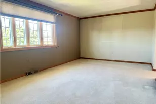 905 Roosevelt Ave, Aliquippa, PA 15001 - Photo 3