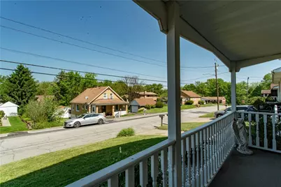 905 Roosevelt Avenue, Aliquippa, PA 15001 - Photo 3