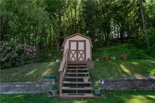 905 Roosevelt Ave, Aliquippa, PA 15001 - Photo 33