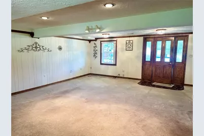 905 Roosevelt Avenue, Aliquippa, PA 15001 - Photo 29