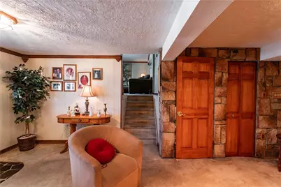 905 Roosevelt Avenue, Aliquippa, PA 15001 - Photo 27