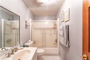 905 Roosevelt Ave, Aliquippa, PA 15001 - Photo 23