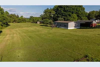 108 E 1st St, Crucible, PA 15325 - Photo 25
