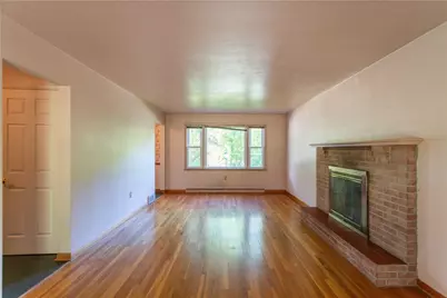 1016 Lakeview Drive, Big Beaver, PA 15010 - Photo 7